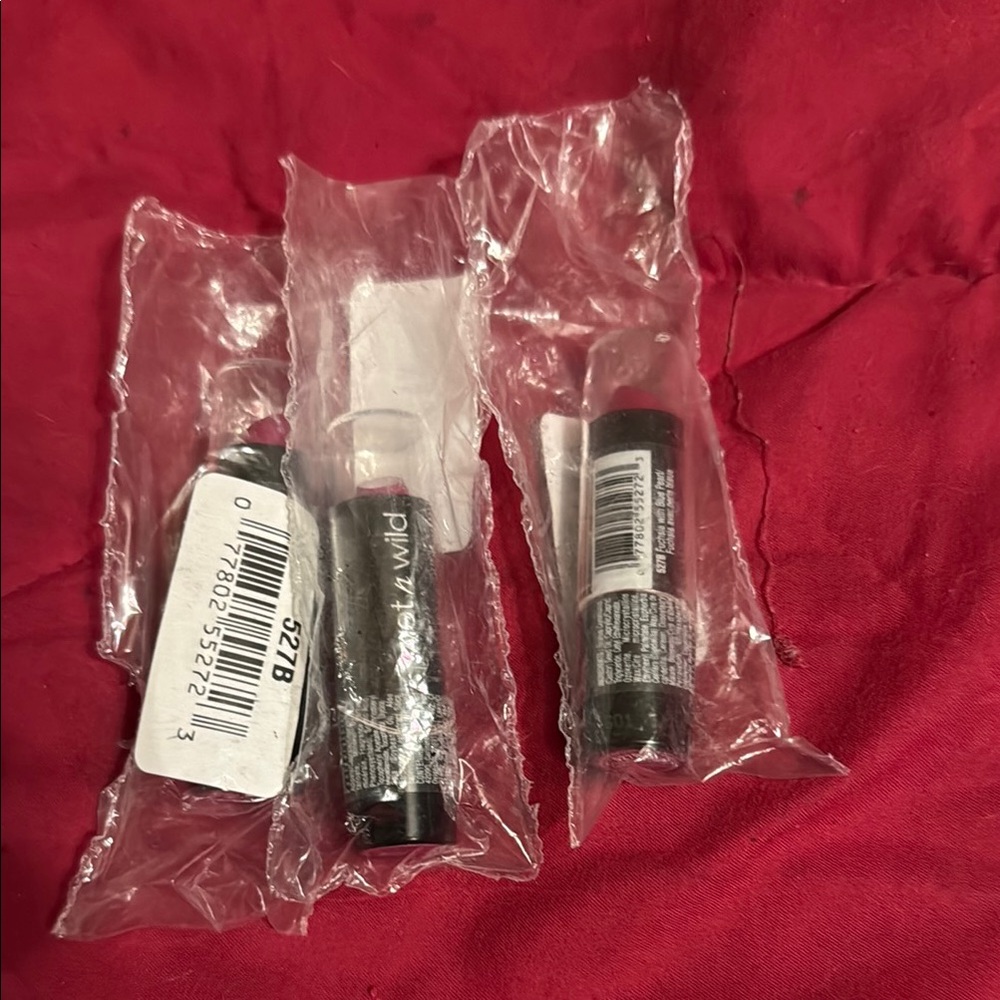 Wet n Wild Lipstick Trio - Pink Furshia and Blue Pearl Shades